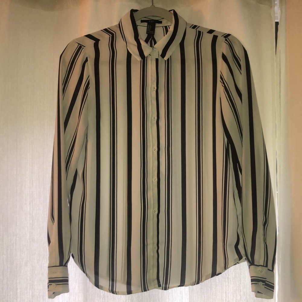 Forever 21 black and white stripped button up shirt